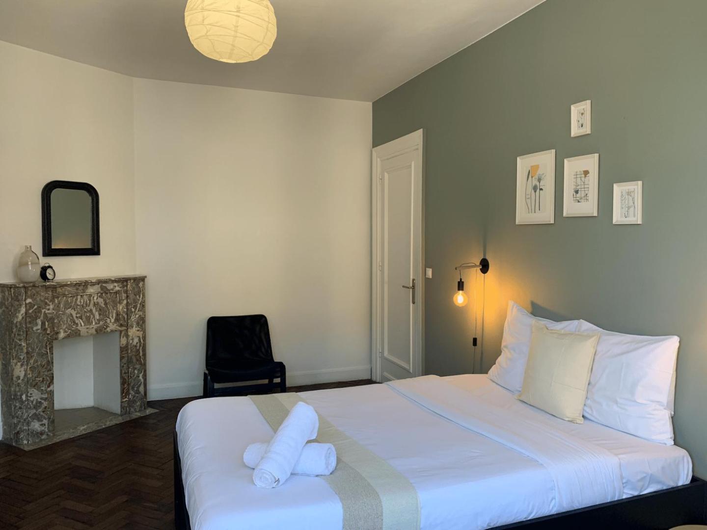 Appartement 2 Chambres Avec Parking, Proche Metro Rijsel Buitenkant foto